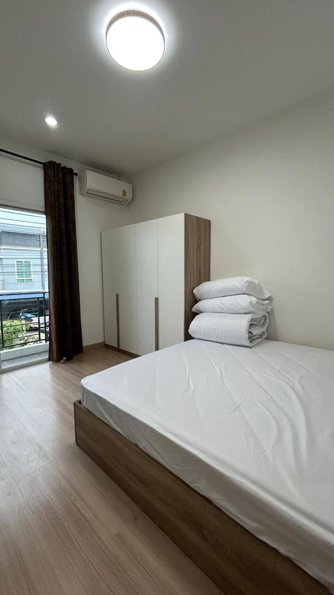 ไนซ์สเตย์ เฮาส์ แอทคลองสาม รังสิต คลองหลวง ปทุมธานี Nice Stay House At Khlong Sam - Rangsit - Khlong Luang - Phathumthani Eksteriør bilde